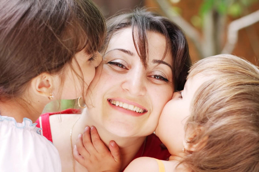 The importance of the bond between mother and child - Coconut Pops