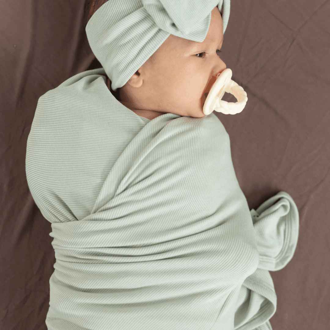 Swaddle in Green (Ribbed) - Coconut Pops